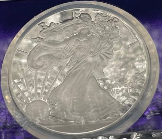 Proof 2015 (W) $1 American Silver Eagle NGC PF70 Trader Bea Private Issue Purple Foil Holder. Rare