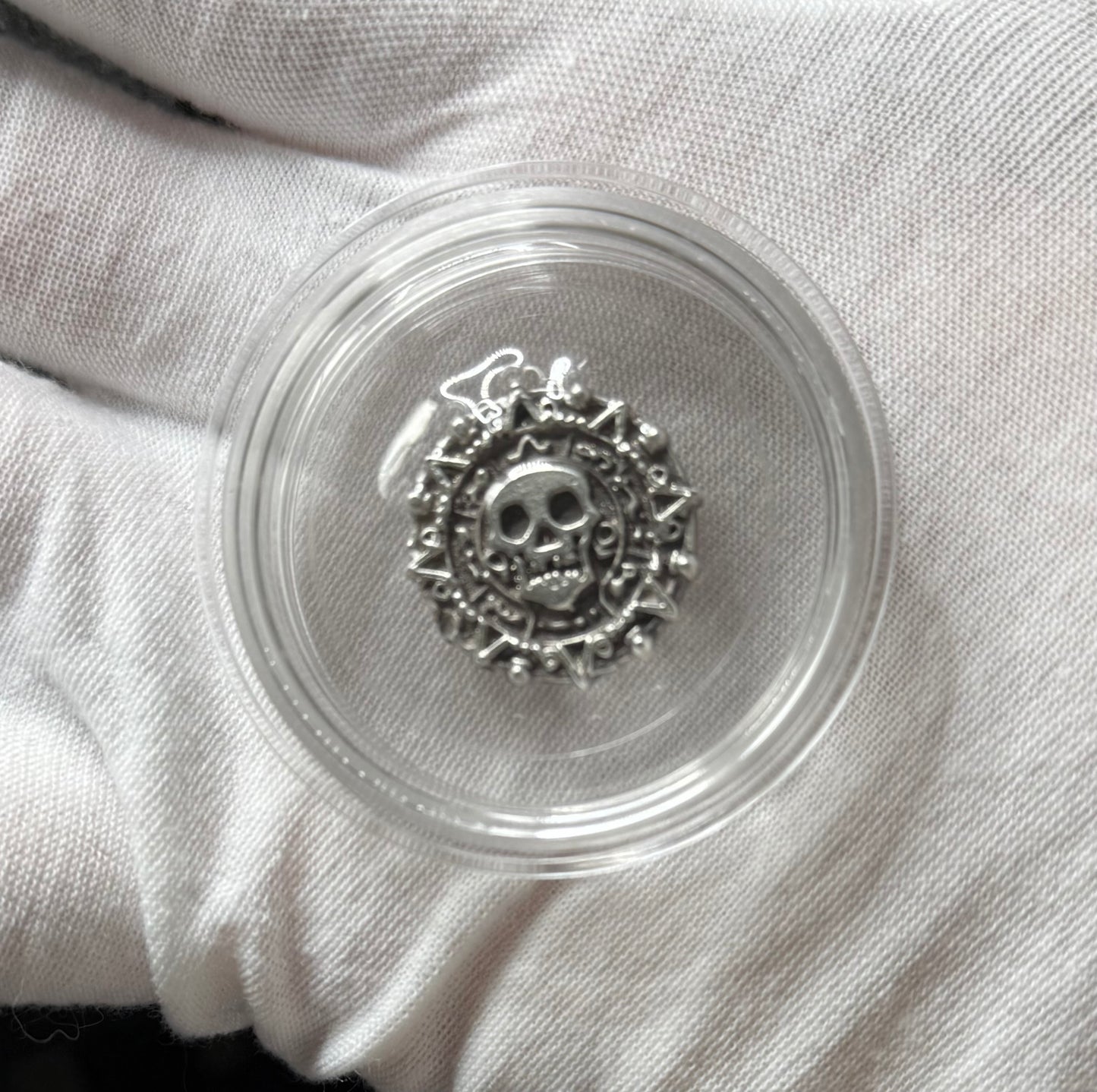 'Aztec Silver Doubloon' Pirate Treasure Hand Crafted by Peculiar Coins .5 Troy Ounce .999 Fine Silver Round Double Sided Skull Antique, Wood Treasure Chest, Capsule & COA Mint Condition