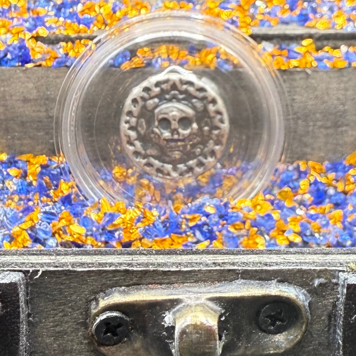 'Muerta Doubloon'  Pirate Treasure Hand Crafted by Yeager Mint 25 Grams .999 Fine Silver Round Antique Finish Includes Wood Treasure Chest, Capsule & COA Mint Condition