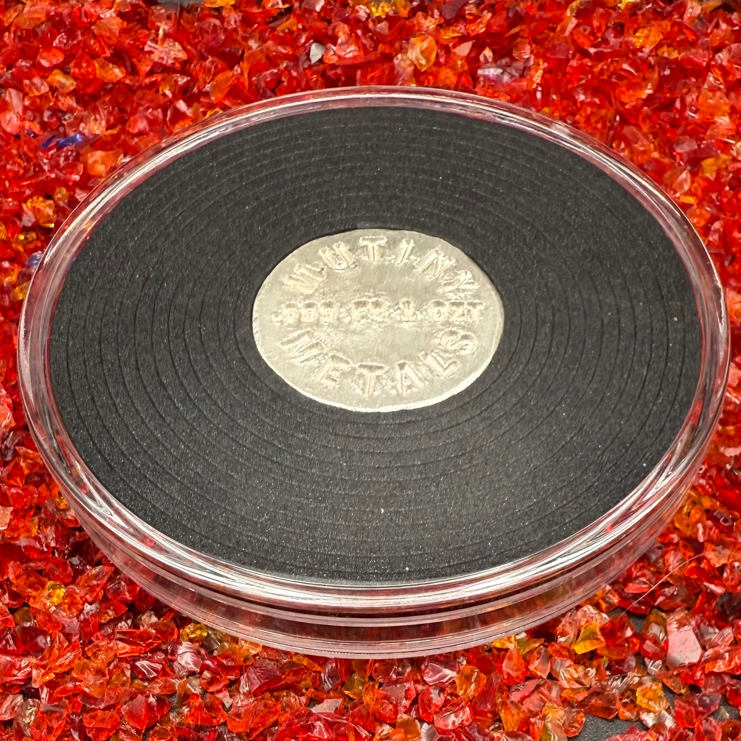 'Brought a Knife to a Gun Fight' Hand Crafted by Mutiny Metals 1 oz .999 Fine Silver Round Antique Finish Includes Wood Treasure Chest, Capsule & COA Limited Edition