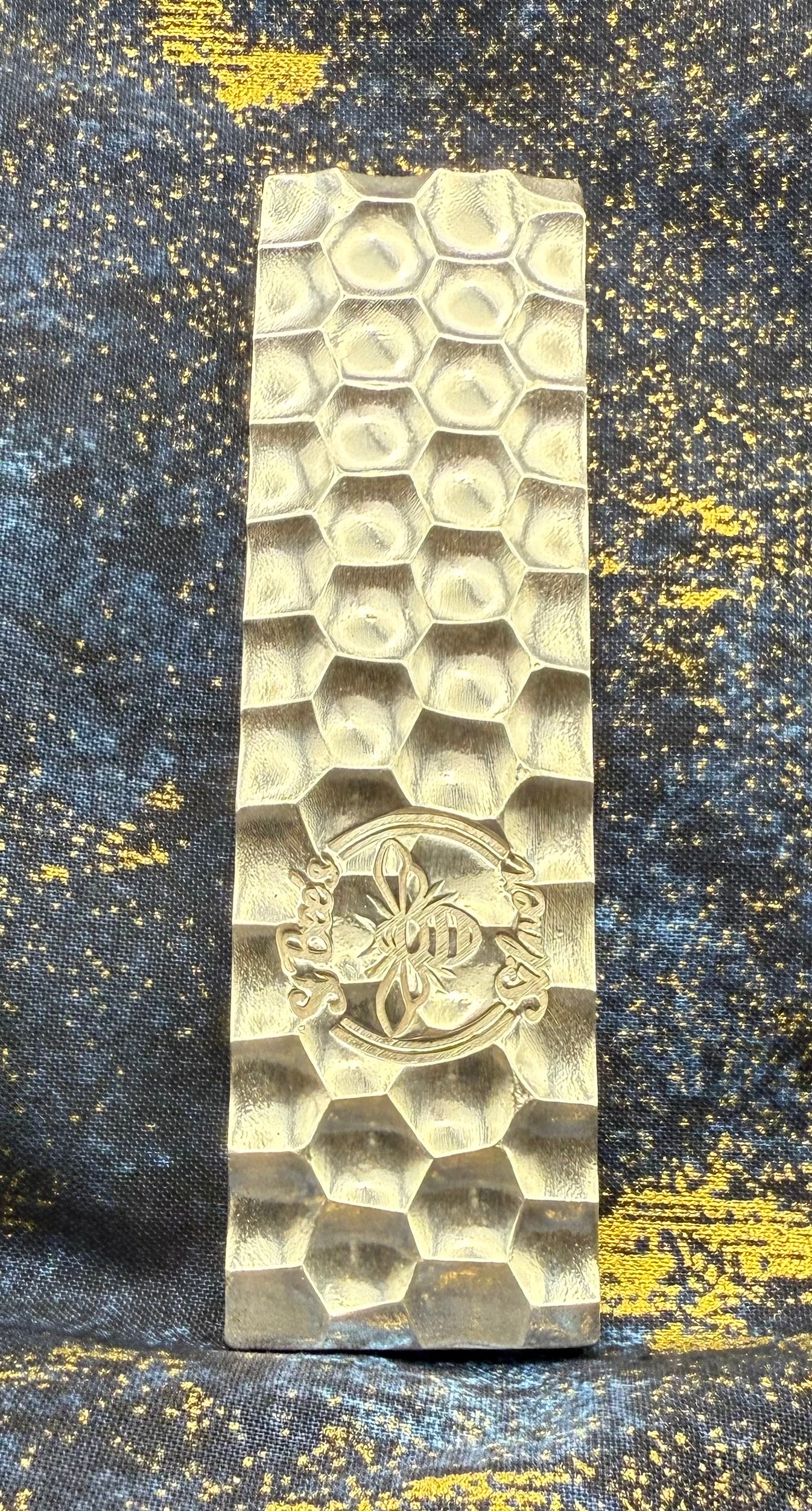 'Honey Bar' 4.14 oz .999 Fine Silver Bar, Hand Crafted by St Bee's in England, Shiny Finish, Includes Wood Treasure Chest, COA, Mint Condition, Limited Edition