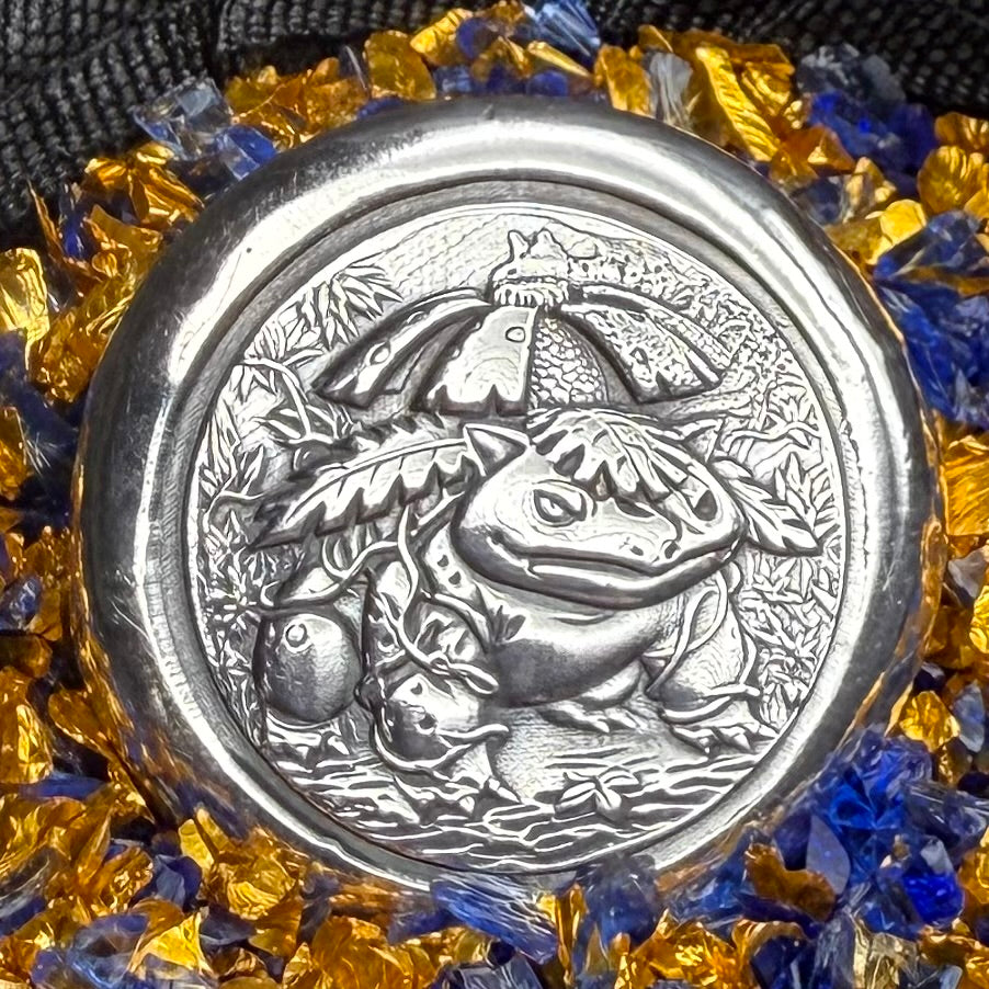 Pokémon 'Venasaur' 1.25 oz .999 Pure Silver Round Hand Crafted by St Bee's in England, Shiny Finish, Includes Poké Ball & COA, Mint Condition Limited Edition
