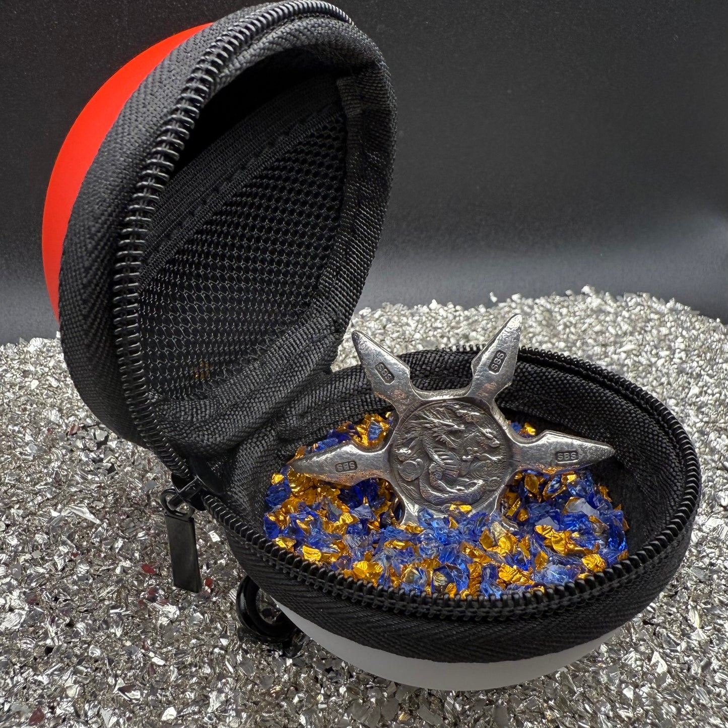 'Twin Dragon Star' 1.04 oz .999 Fine Silver Star Hand Crafted by St Bee's in England, Shiny Finish, Includes Earbud Case & COA, Mint Condition, Limited Edition