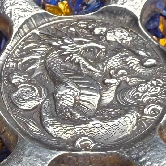 'Twin Dragon Star' 1.04 oz .999 Fine Silver Star Hand Crafted by St Bee's in England, Shiny Finish, Includes Earbud Case & COA, Mint Condition, Limited Edition