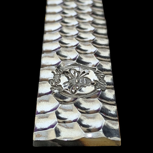 'Honey Bar' 4.14 oz .999 Fine Silver Bar, Hand Crafted by St Bee's in England, Shiny Finish, Includes Wood Treasure Chest, COA, Mint Condition, Limited Edition