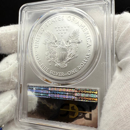 Burnished 2018 (W) $1 American Silver Eagle PCGS SP70 Denver First Day of Issue Silver Foil Label (1 of 236)