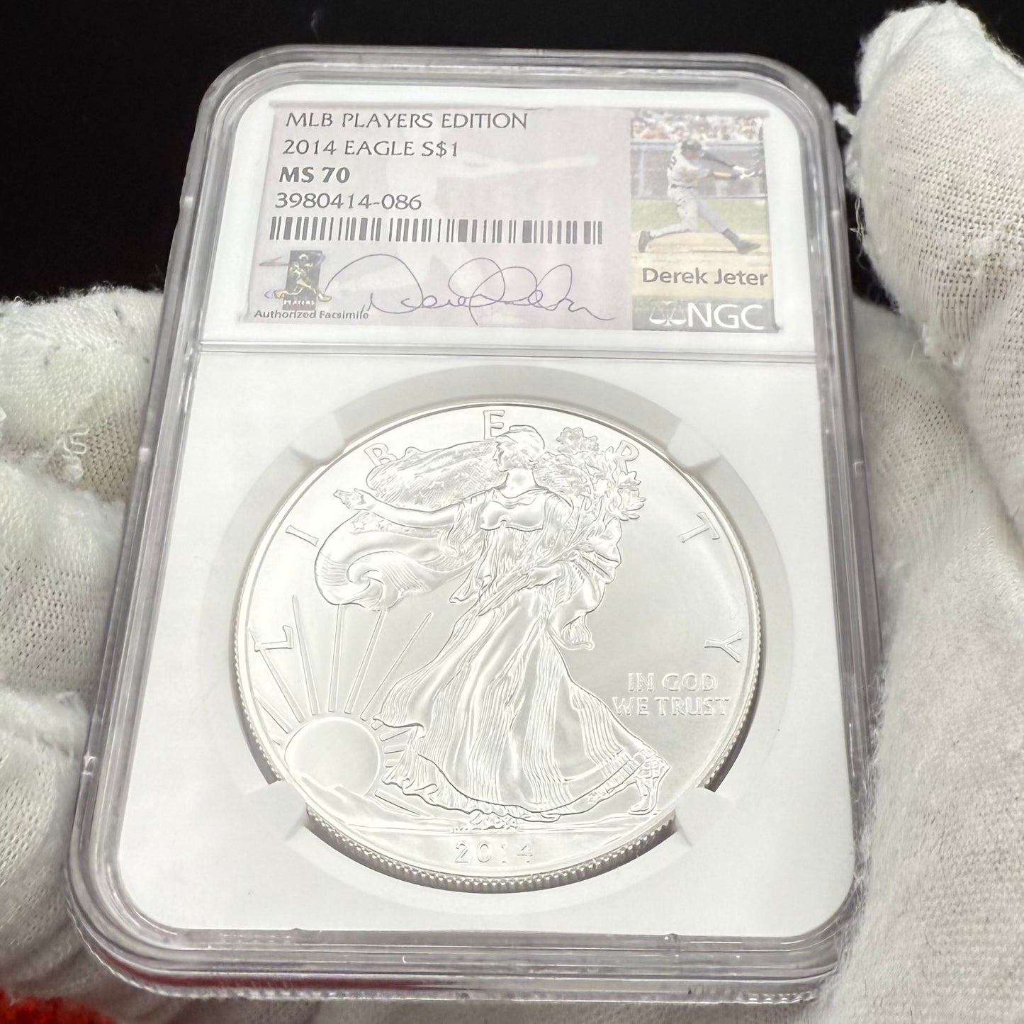 2014 W $1 American Silver Eagle NGC MS70 Derek Jeter Signed Rare!!