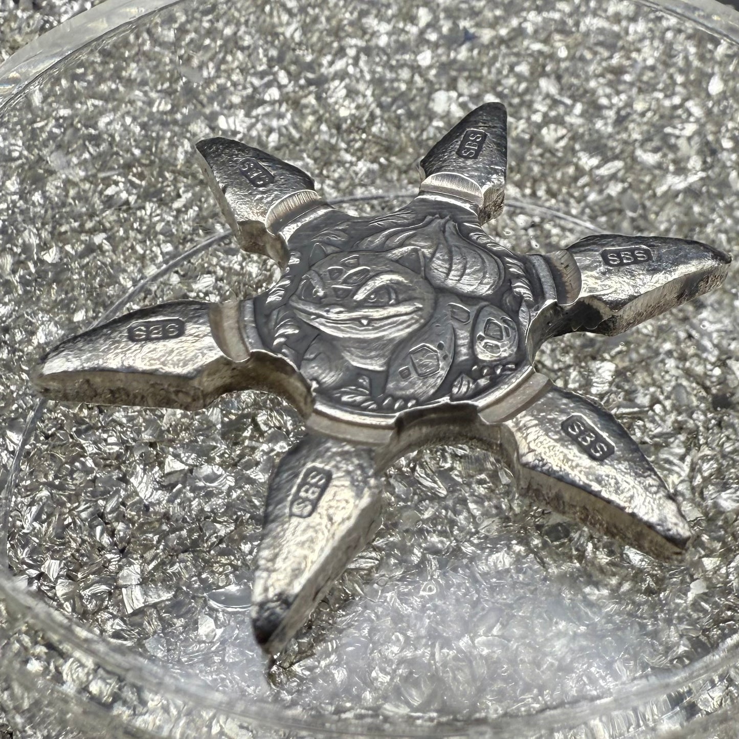 Pokémon 'Bulbasaur Star' 1.09 oz .999 Fine Silver Star Hand Crafted by St Bee's in England, Shiny Finish, Includes Poké Ball & COA, Mint Condition, Limited Edition