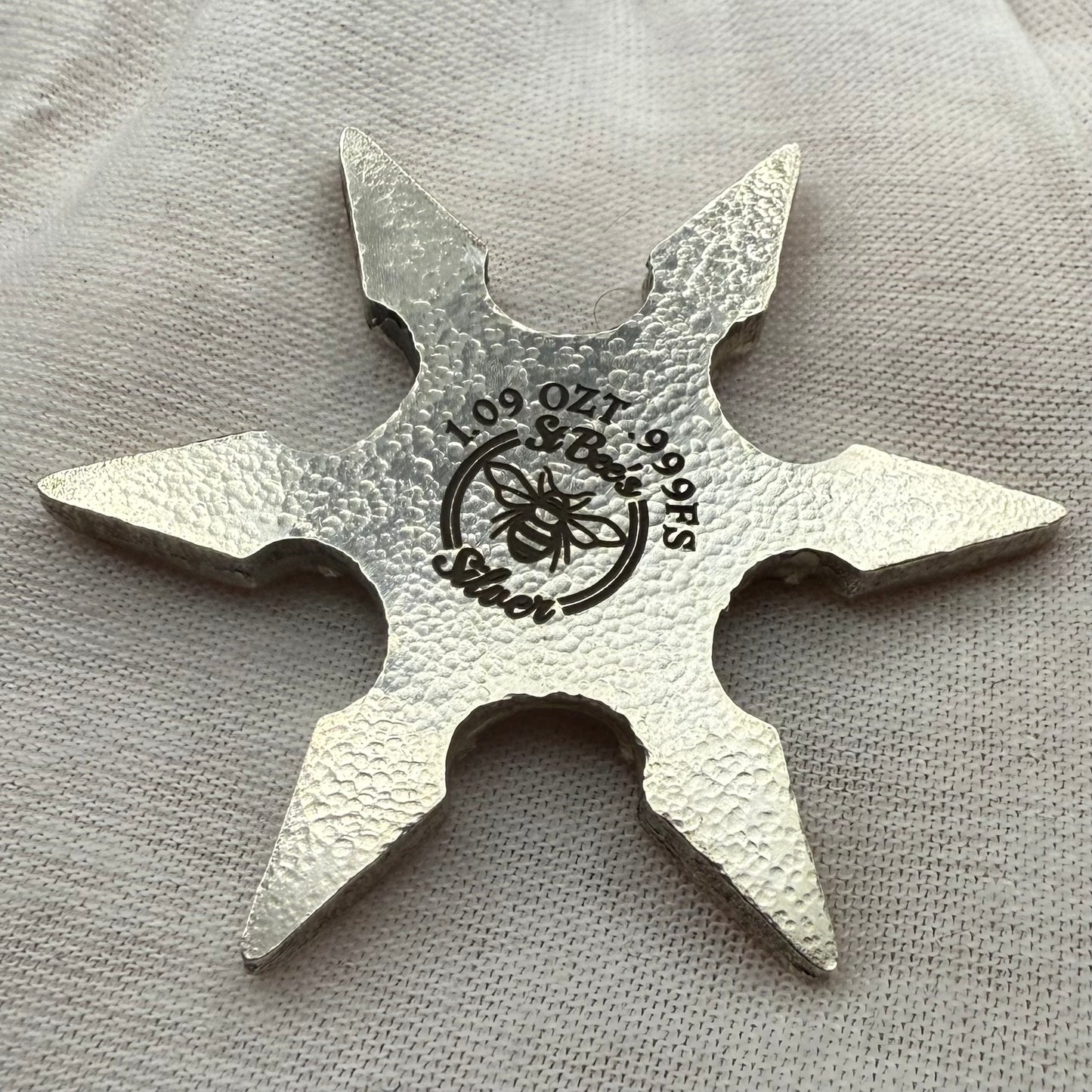 Pokémon 'Bulbasaur Star' 1.09 oz .999 Fine Silver Star Hand Crafted by St Bee's in England, Shiny Finish, Includes Poké Ball & COA, Mint Condition, Limited Edition