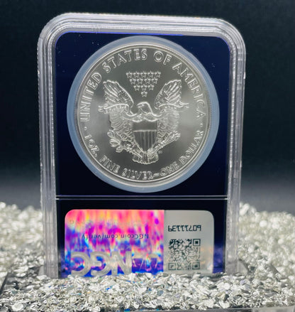 2015 $1 American Silver Eagle NGC MS70 Rare Purple Holder Trader Bea Private Issue