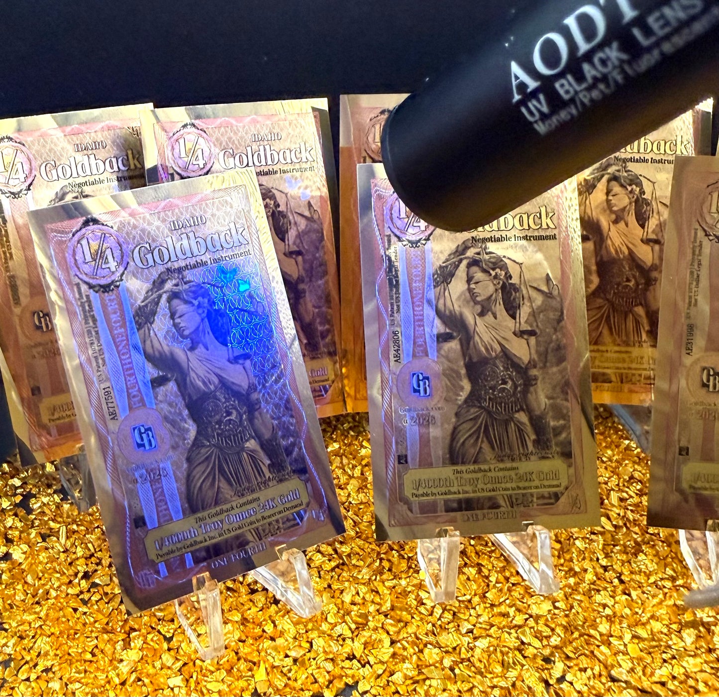 1/500 OZT 24K GOLD 8 x 1/4 IDAHO GOLDBACK AURUM NOTES ALPHA + UV LIGHT + SLEEVE