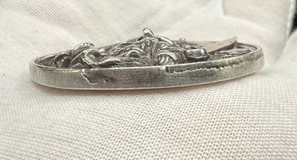 'The Pirate Captain's Curse/ Hand Crafted 3.1 Troy Ounce .999 Fine Silver Round Pirate Skull Sword Design Antique Finish Includes Wood Treasure Box, Capsule & COA Mint Condition Limited Edition (1 of 15)