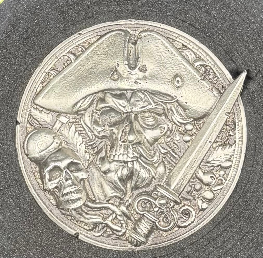 'The Pirate Captain's Curse/ Hand Crafted 3.1 Troy Ounce .999 Fine Silver Round Pirate Skull Sword Design Antique Finish Includes Wood Treasure Box, Capsule & COA Mint Condition Limited Edition (1 of 15)