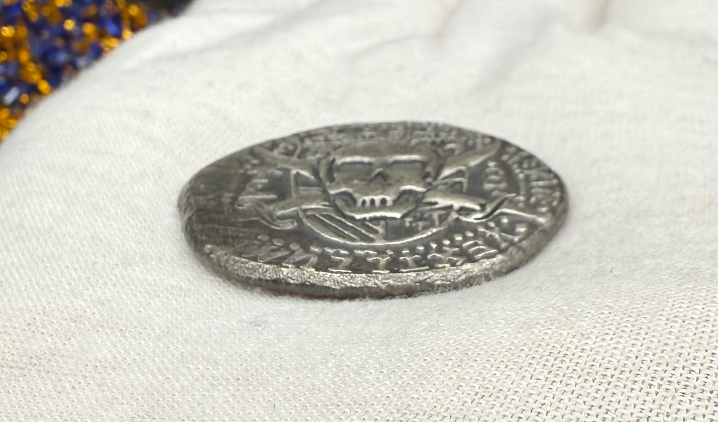 '1692 Piece of Eight' Pirate Treasure Hand Crafted by Peculiar Coins 27 Gram .999 Fine Silver Round Antique Finish Includes Wood Treasure Chest, Capsule & COA Mint Condition