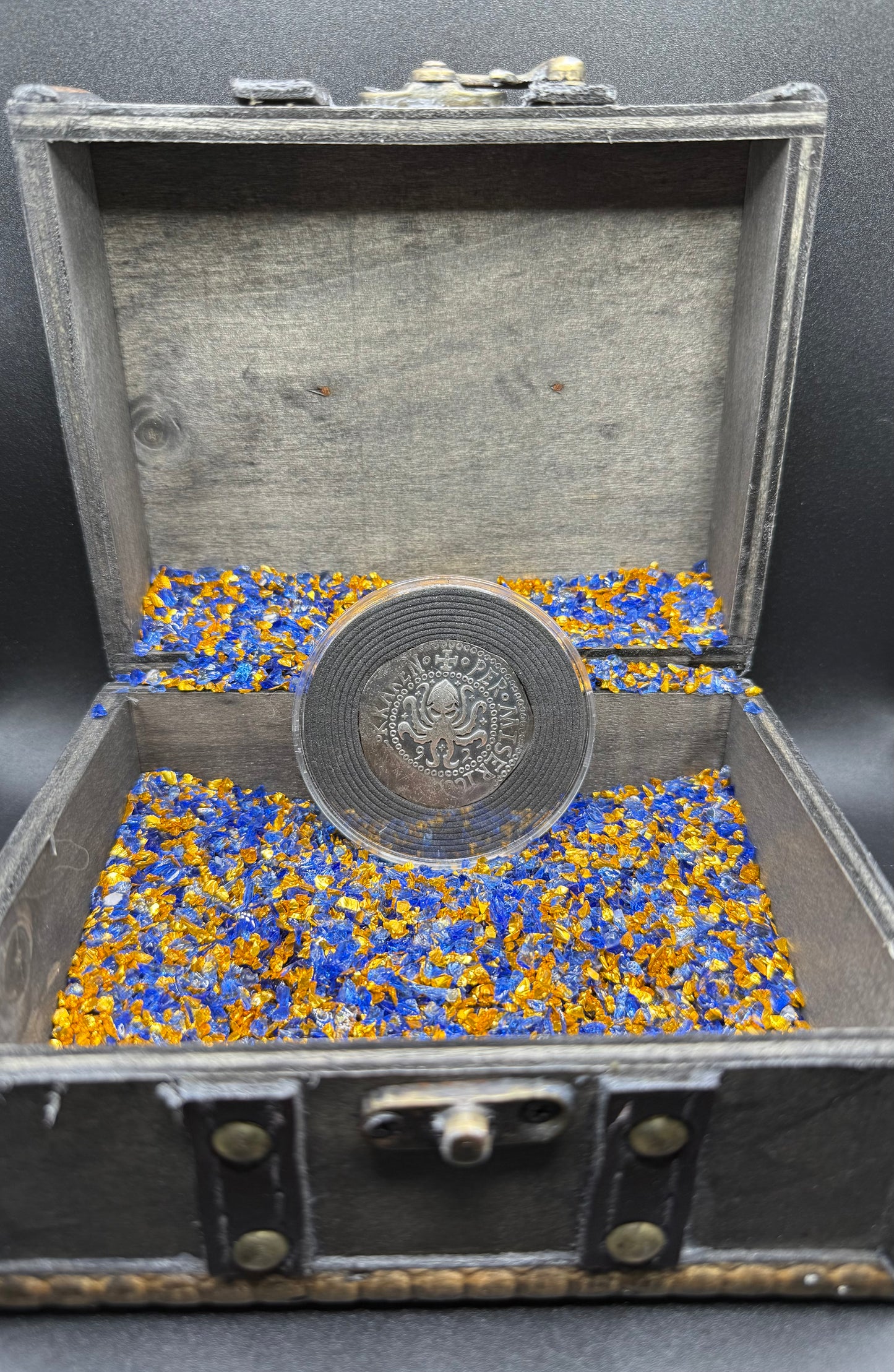 '1492 The Kraken' Pirate Treasure Hand Crafted by Peculiar Coins 27 Gram .999 Fine Silver Round Spanish Shield Design Antique Finish Includes Wood Treasure Chest, Capsule & COA Mint Condition