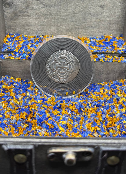 '1692 Piece of Eight' Pirate Treasure Hand Crafted by Peculiar Coins 27 Gram .999 Fine Silver Round Antique Finish Includes Wood Treasure Chest, Capsule & COA Mint Condition