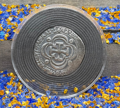 '1692 Piece of Eight' Pirate Treasure Hand Crafted by Peculiar Coins 27 Gram .999 Fine Silver Round Antique Finish Includes Wood Treasure Chest, Capsule & COA Mint Condition