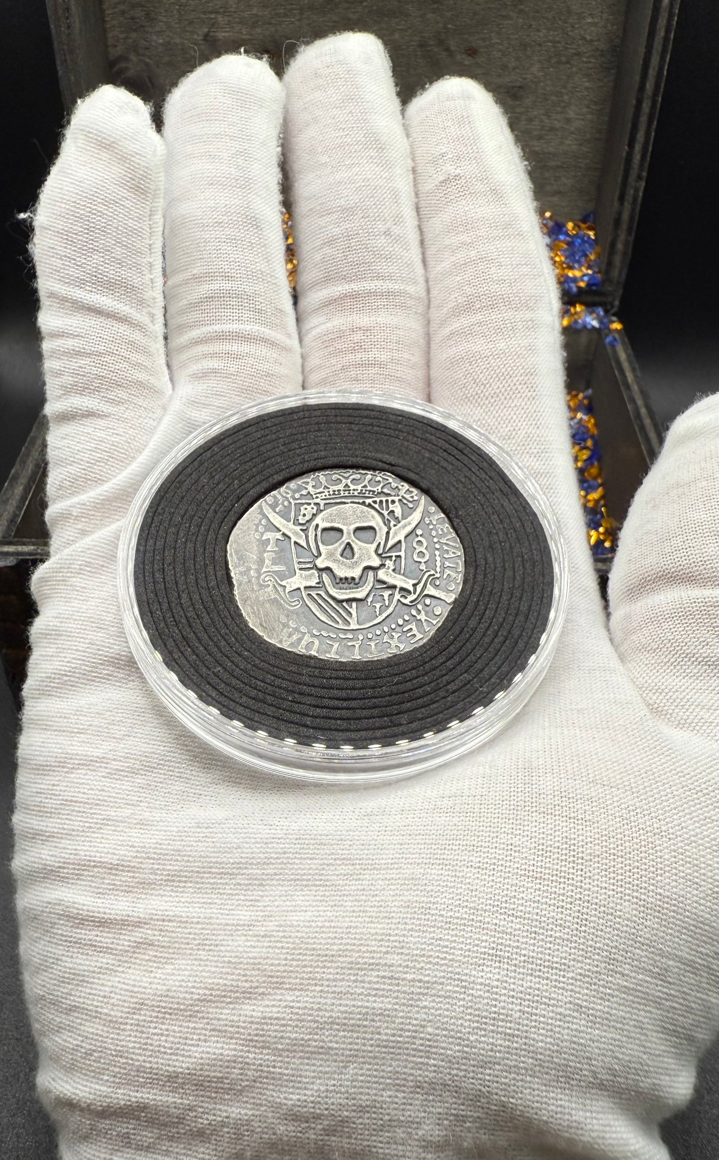 '1692 Piece of Eight' Pirate Treasure Hand Crafted by Peculiar Coins 27 Gram .999 Fine Silver Round Antique Finish Includes Wood Treasure Chest, Capsule & COA Mint Condition