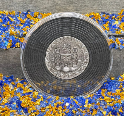 '1622 Atocha Shipwreck 400th Anniversary 8 Reales Silver Cob' Hand Crafted by Daniel Carr 24 Grams .999 Fine Silver Round Antique Finish Includes Wood Treasure Chest, Capsule & COA