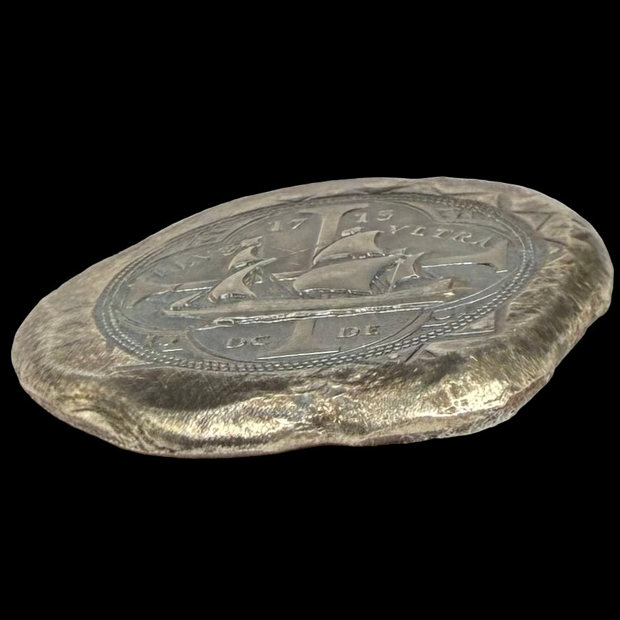 Colorized '1715 Fleet 300th Anniversary 8 Reales Silver Cob' Hand Crafted by Daniel Carr 28 Grams .999 Fine Silver Round Includes Wood Treasure Chest, Capsule & COA (Rare 1 of 18)