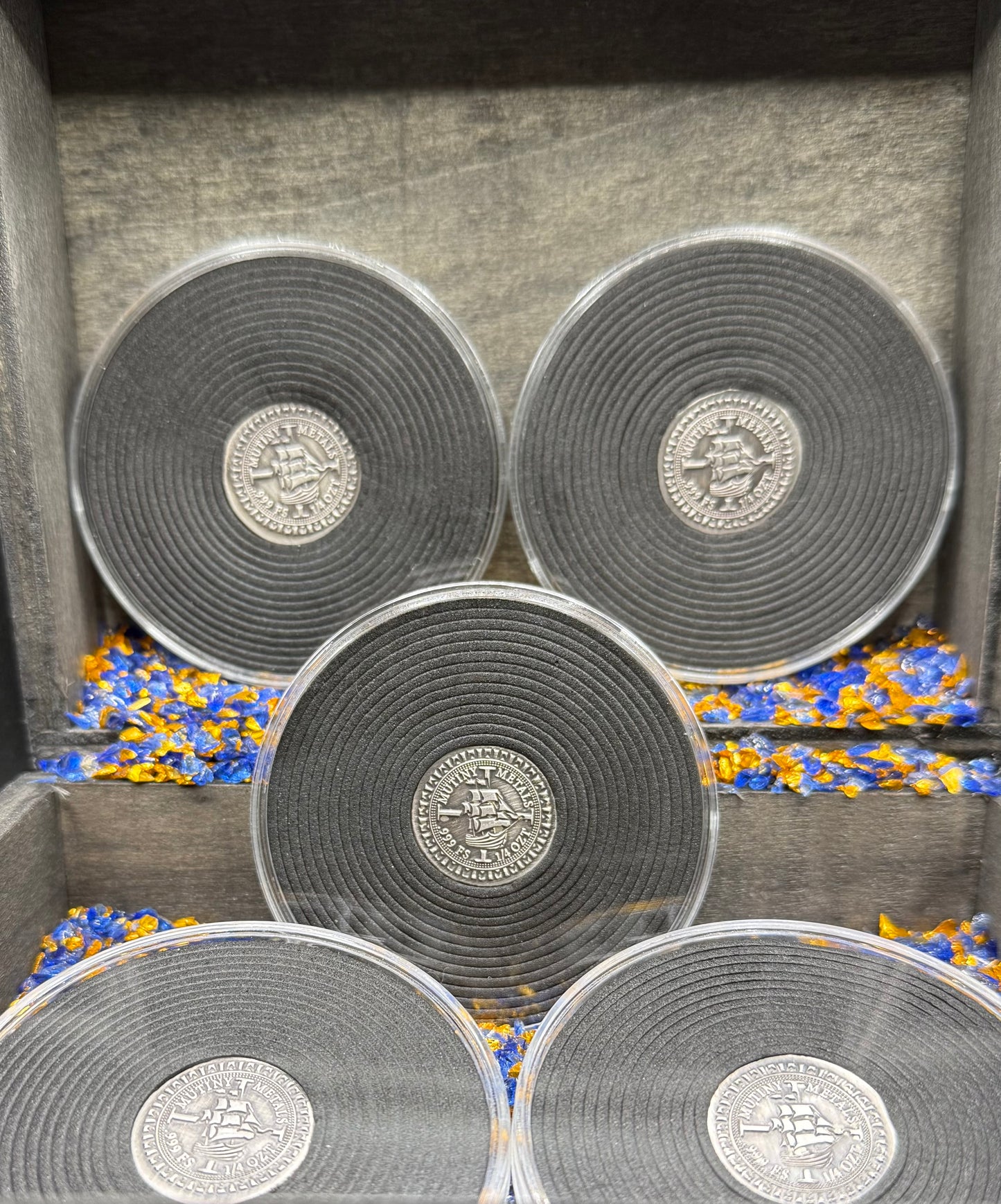 'Silver Doubloon' Pirate Treasure Hand Crafted by Mutiny Metals 1.25 Troy Ounce .999 Fine Silver Round 5 Piece Set Antique Finish Includes Wood Treasure Chest, Capsule & COA