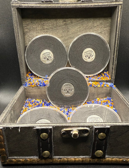 'Memento Vivere' Pirate Treasure by Mutiny Metals 1.25 Troy Ounce .999 Fine Silver Round 5 Piece Set Antique Finish Includes Wood Treasure Chest, Capsule & COA