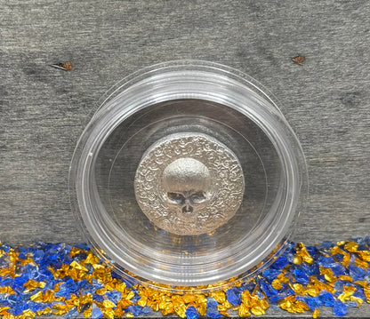 'Skully Round' Pirate Treasure Hand Crafted by Mutiny Metals .5 Troy Ounce .999 Fine Silver Round Antique Finish Includes Wood Treasure Chest, Capsule & COA Mint Condition