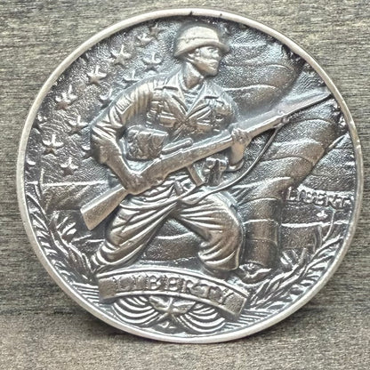 'Defender of Liberty' Hand Crafted by Reckless Metals 1.4 oz .999 Fine Silver Round Antique Finish Includes Wood Treasure Chest, Capsule & COA Mint Condition Limited Edition 1 of 61