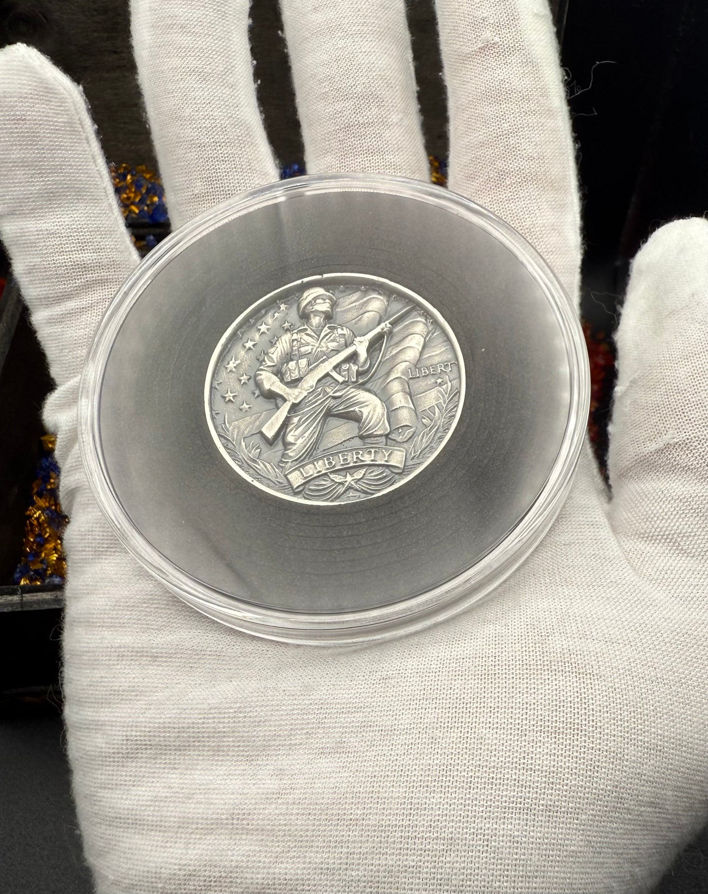 'Defender of Liberty' Hand Crafted by Reckless Metals 1.4 oz .999 Fine Silver Round Antique Finish Includes Wood Treasure Chest, Capsule & COA Mint Condition Limited Edition 1 of 61