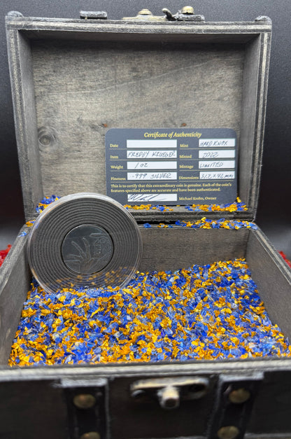 'Freddy Krueger Sweet Dreams' Hand Crafted by Hard Knox Metals 1 oz .999 Fine Silver Round Oxidized Finish Includes Wooden Treasure Box, Capsule & COA Limited Edition