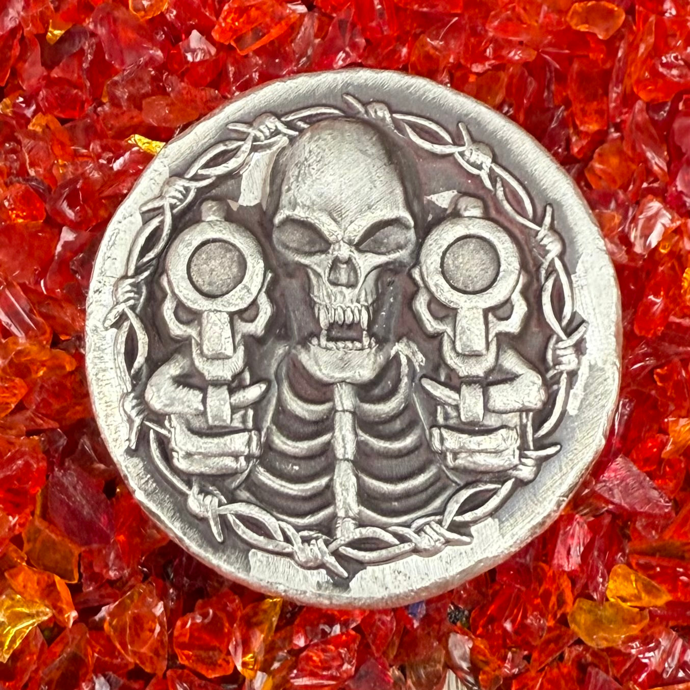 'Brought a Knife to a Gun Fight' Hand Crafted by Mutiny Metals 1 oz .999 Fine Silver Round Antique Finish Includes Wood Treasure Chest, Capsule & COA Limited Edition