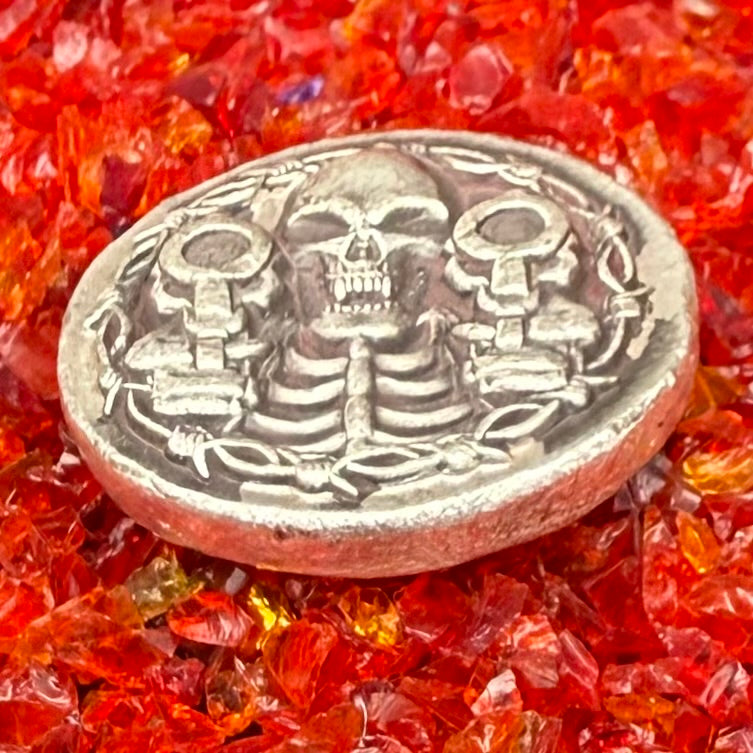 'Brought a Knife to a Gun Fight' Hand Crafted by Mutiny Metals 1 oz .999 Fine Silver Round Antique Finish Includes Wood Treasure Chest, Capsule & COA Limited Edition