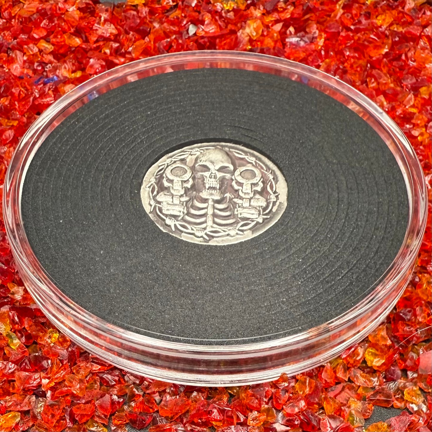 'Brought a Knife to a Gun Fight' Hand Crafted by Mutiny Metals 1 oz .999 Fine Silver Round Antique Finish Includes Wood Treasure Chest, Capsule & COA Limited Edition