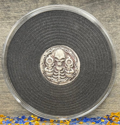 'Brought a Knife to a Gun Fight' Hand Crafted by Mutiny Metals 1 oz .999 Fine Silver Round Antique Finish Includes Wood Treasure Chest, Capsule & COA Limited Edition