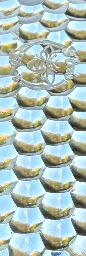 'Honey Bar' 4.14 oz .999 Fine Silver Bar, Hand Crafted by St Bee's in England, Shiny Finish, Includes Wood Treasure Chest, COA, Mint Condition, Limited Edition