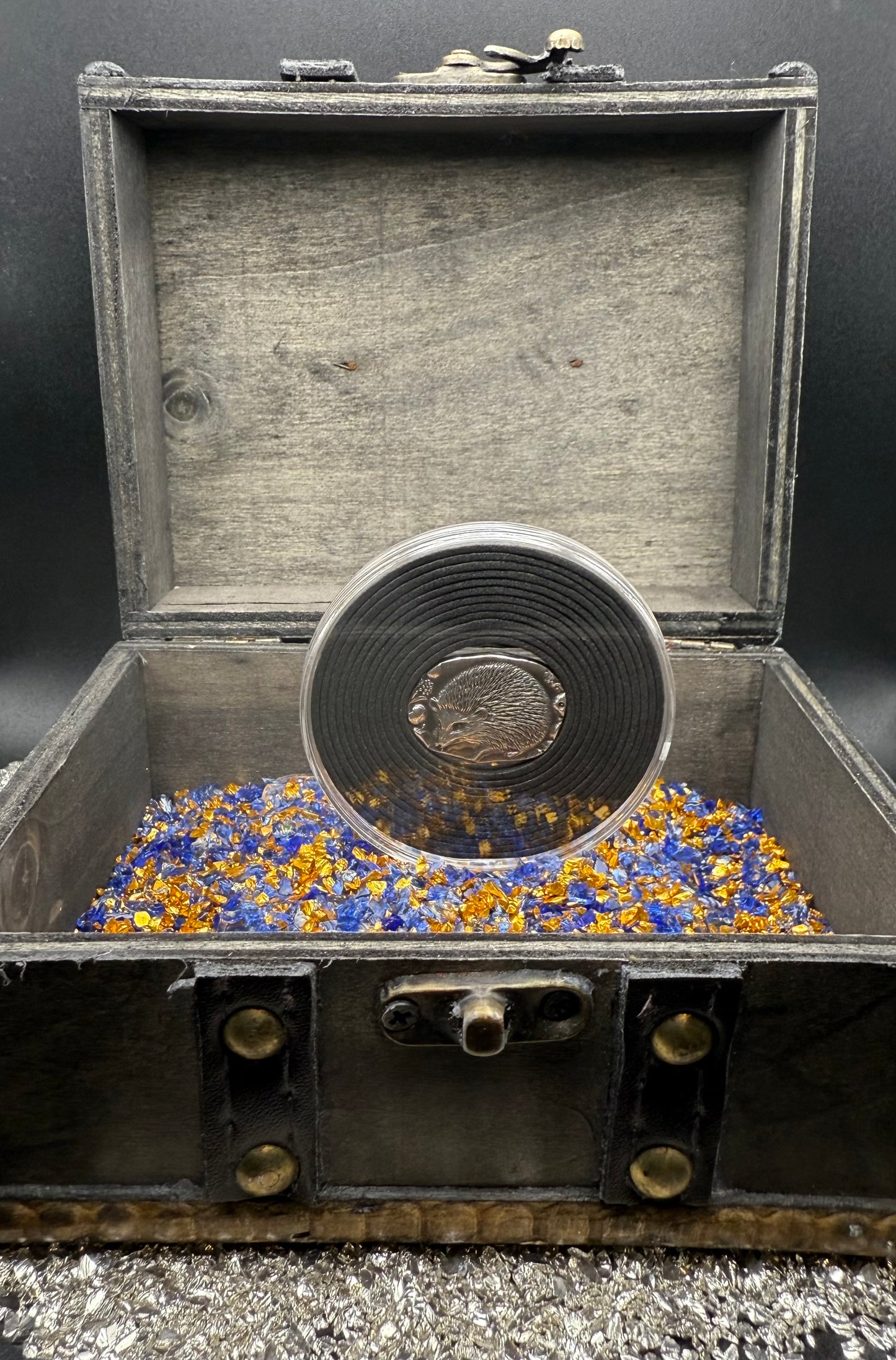 'Hedgehog' .5 oz .999 Pure Silver Nugget Hand Crafted by St Bee's in England, Shiny Finish, Includes Wooden Box & COA, Mint Condition Limited Edition