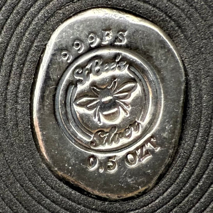 'Honey Bee' .5 oz .999 Pure Silver Nugget Hand Crafted by St Bee's in England, Shiny Finish, Includes Wooden Box & COA, Mint Condition Limited Edition