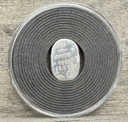 Egyptian Series 'Ankh' .5 oz .999 Pure Silver Nugget Hand Crafted by St Bee's in England, Antique Finish, Includes Wooden Box & COA, Mint Condition Limited Edition