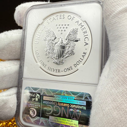 Reverse Proof & Enhanced Finish (2 Coin Set) 2013 (W) $1 American Silver Eagle NGC PF70 Early Releases White Core Holder Classic Blue Label