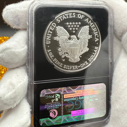 Proof 2006 (W) $1 American Silver Eagle NGC PF70UC Classic Blue Label Black Holder (1 of 21,920)